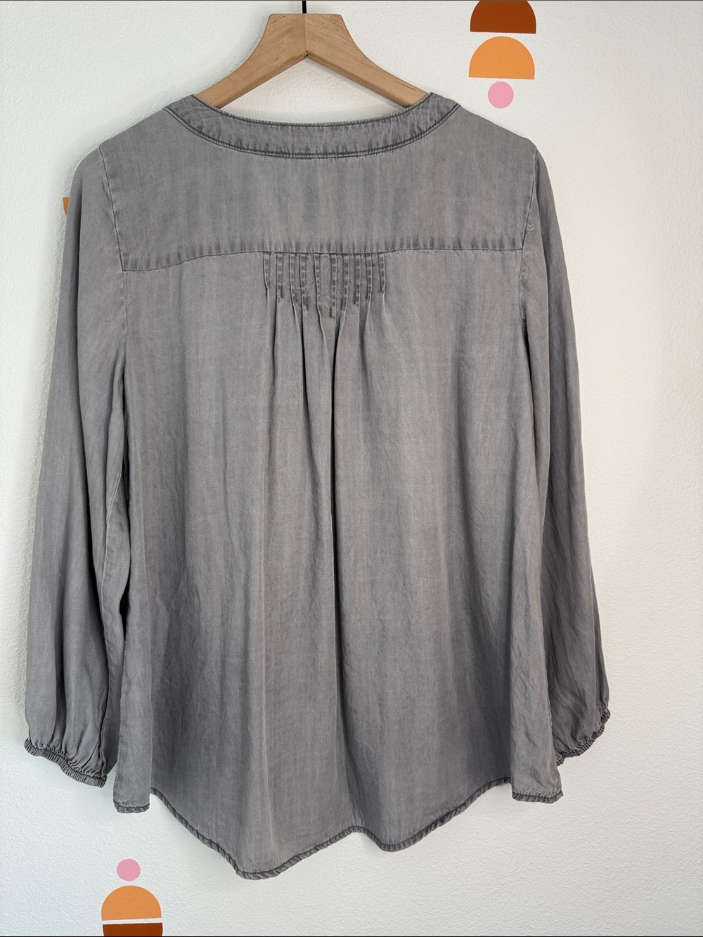 Women's Gray Long-Sleeve Pintuck Peasant Top - Casual Tunic N0169 - Picture 6 of 6